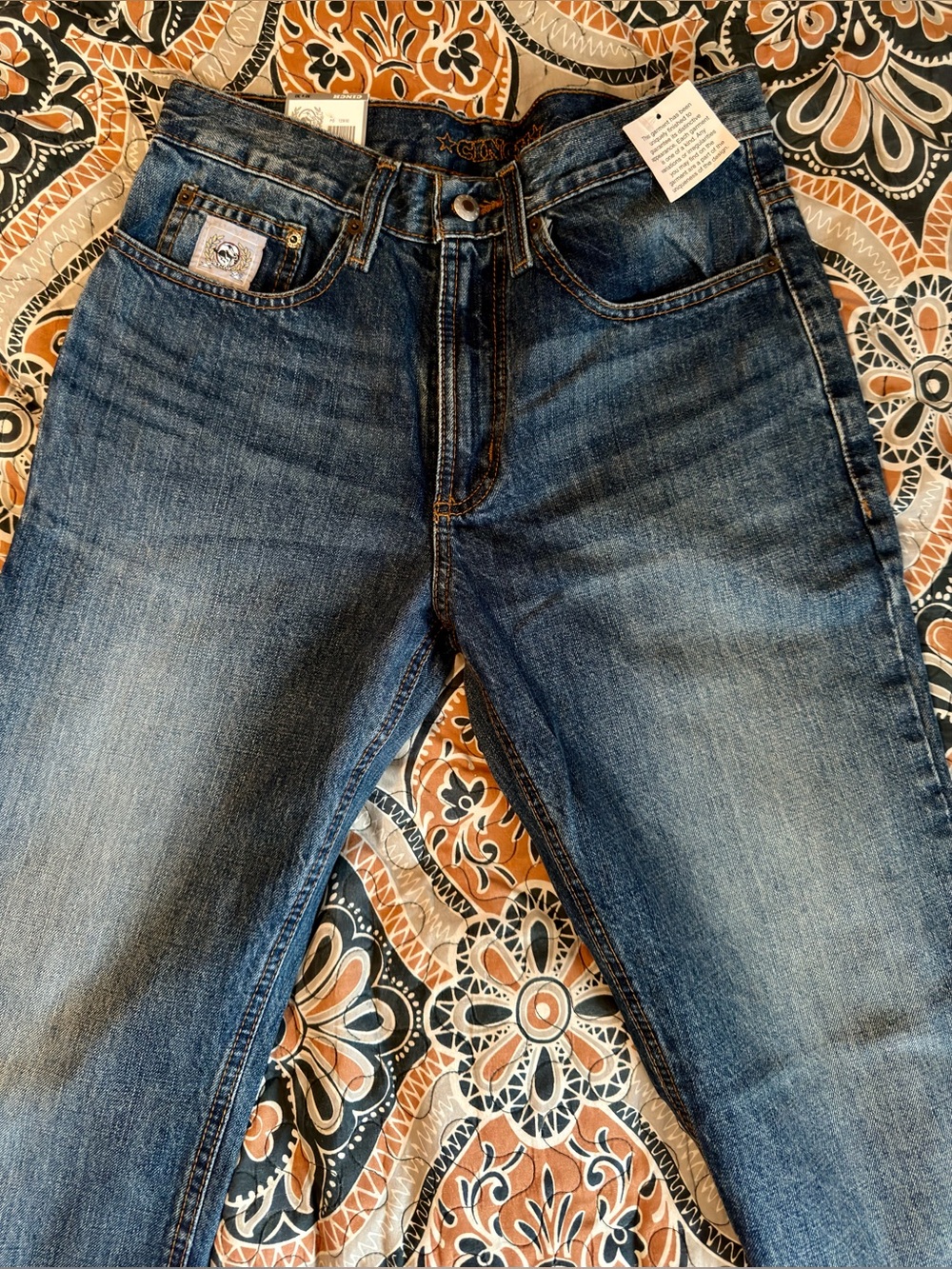 New with tags mens CINCH jeans silver label, slim fit SIZE 32x34
